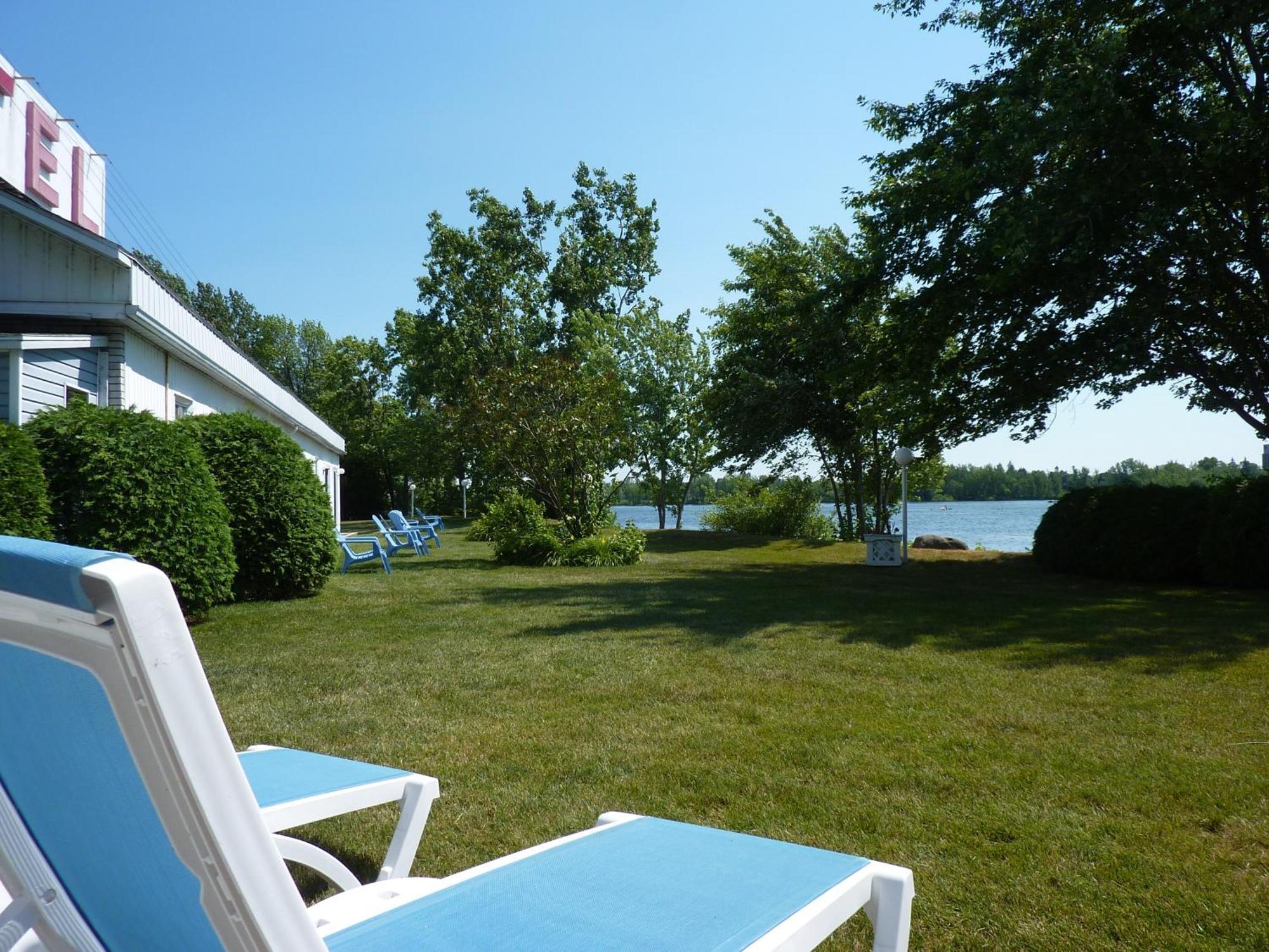 Motel Belle Riviere Saint-Jean-sur-Richelieu Exterior foto