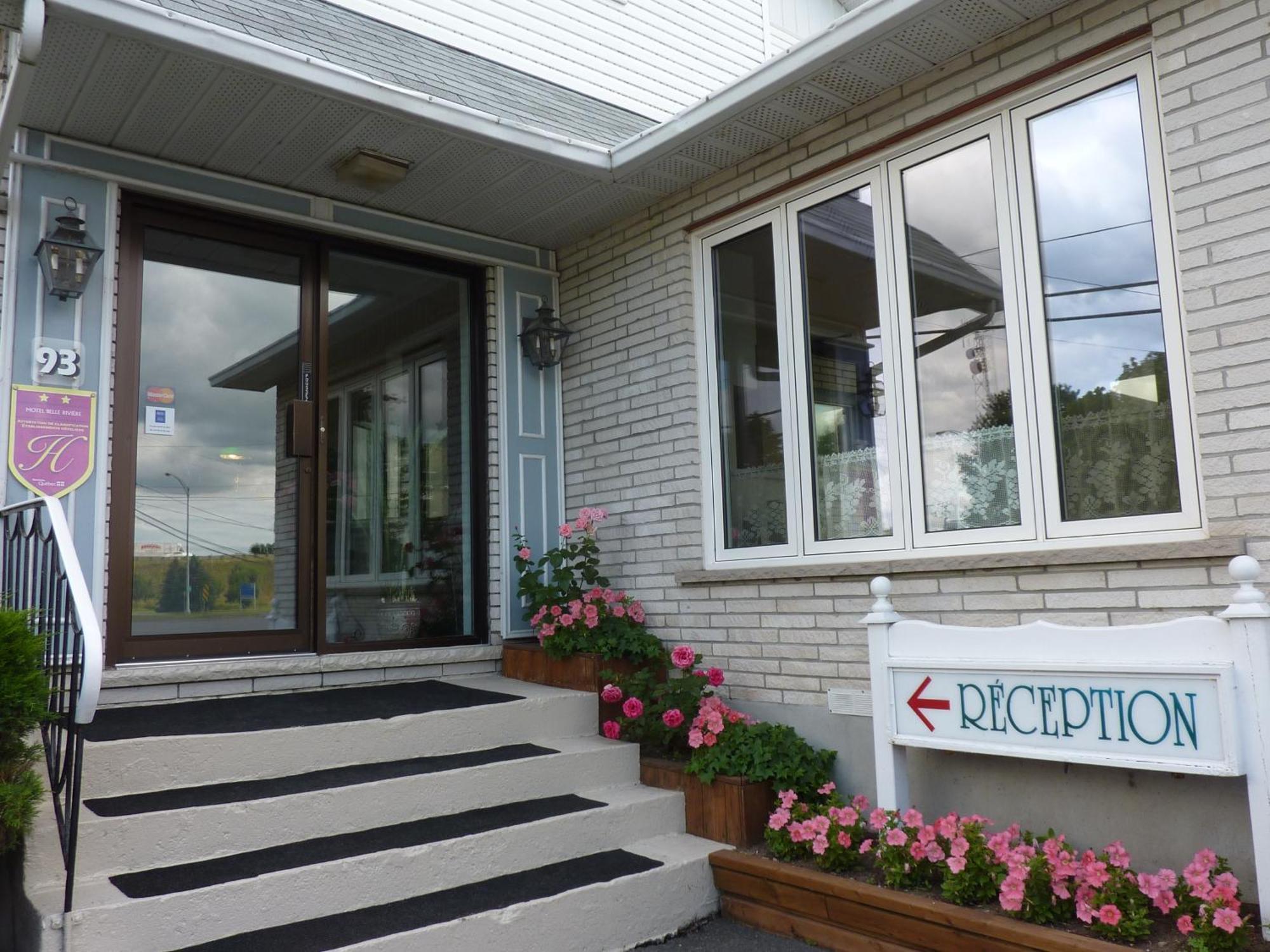 Motel Belle Riviere Saint-Jean-sur-Richelieu Exterior foto