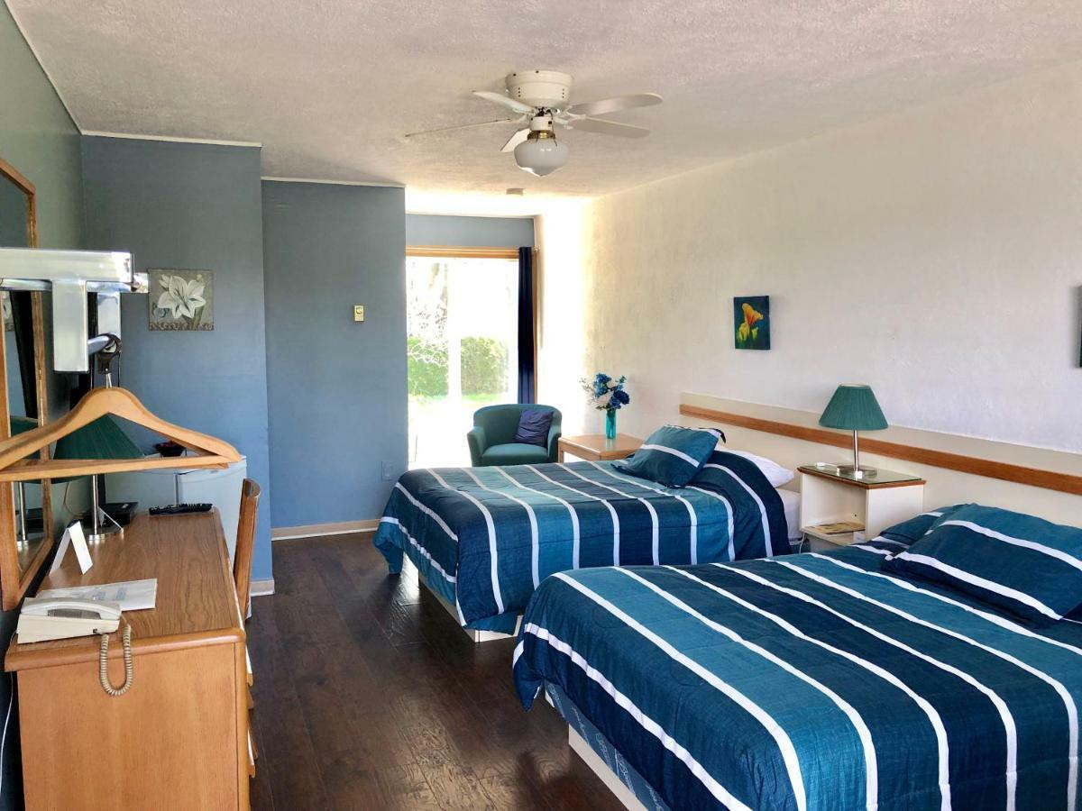Motel Belle Riviere Saint-Jean-sur-Richelieu Exterior foto